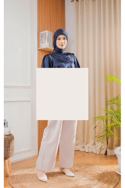 Jasmina Embroidery Blouse Navy